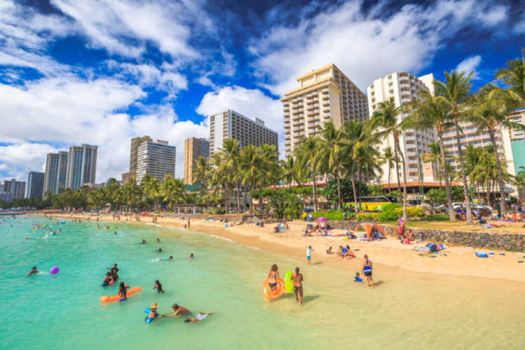 Waikiki Beach Hawaii with grandparents-Multigenerational Vacations