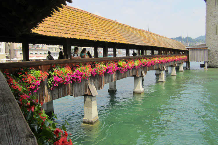 Chapel-Bridge-Lucerne-Holidays-to-Switzerland-750