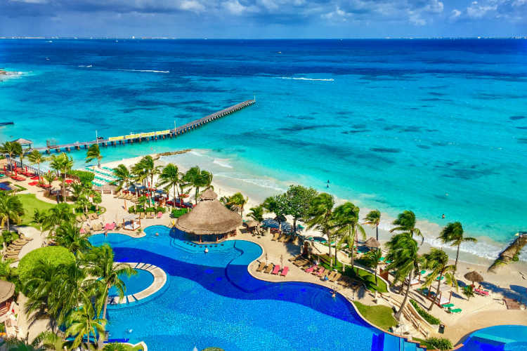 Grand Fiesta Coral Beach Cancun-Multigenerational Vacations