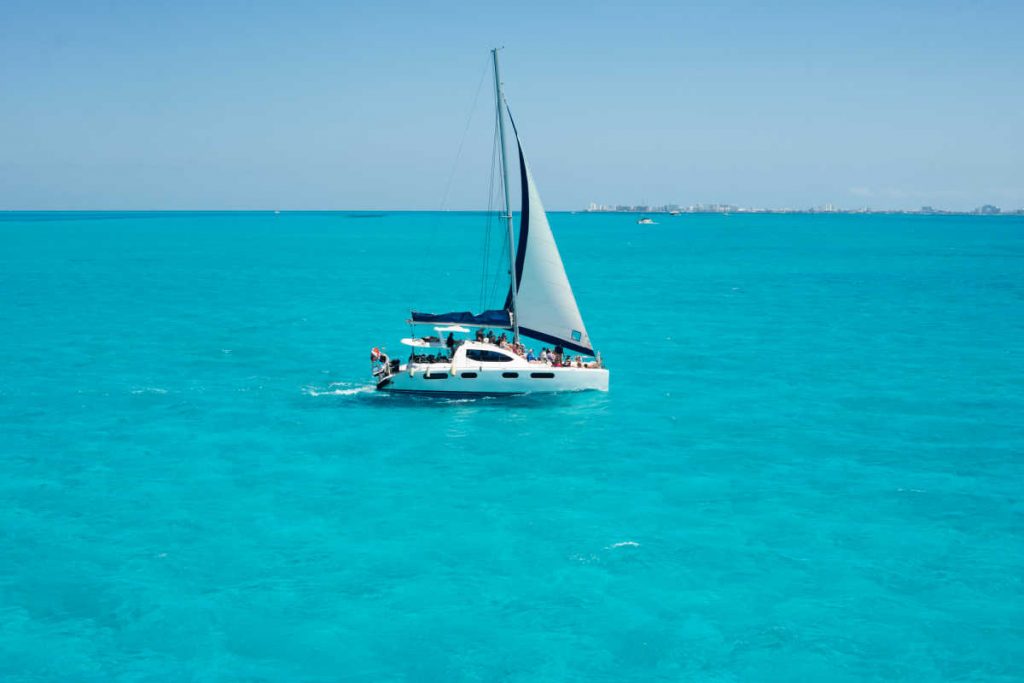 Catamaran cruise Cancun
