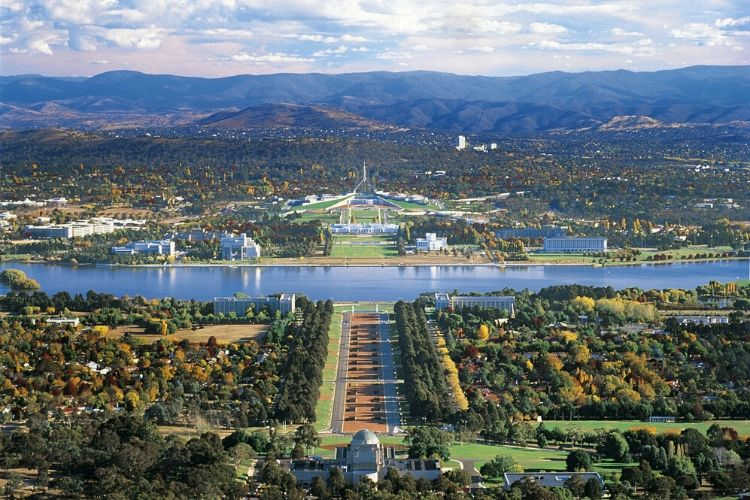 Canberra Australia with grandparents-Multigenerational Vacations