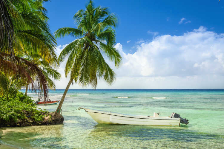 Beach boat St Kitts