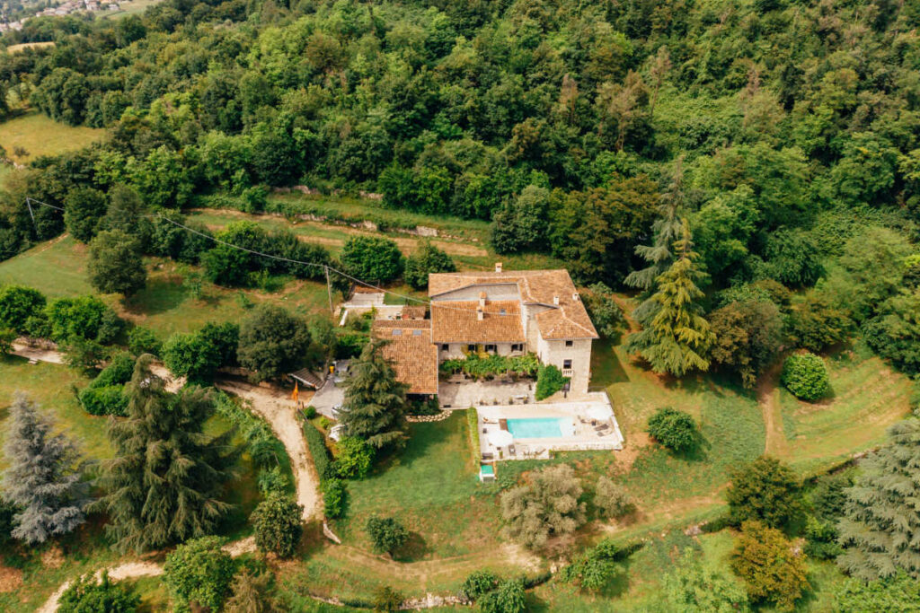 Italy villa countryside