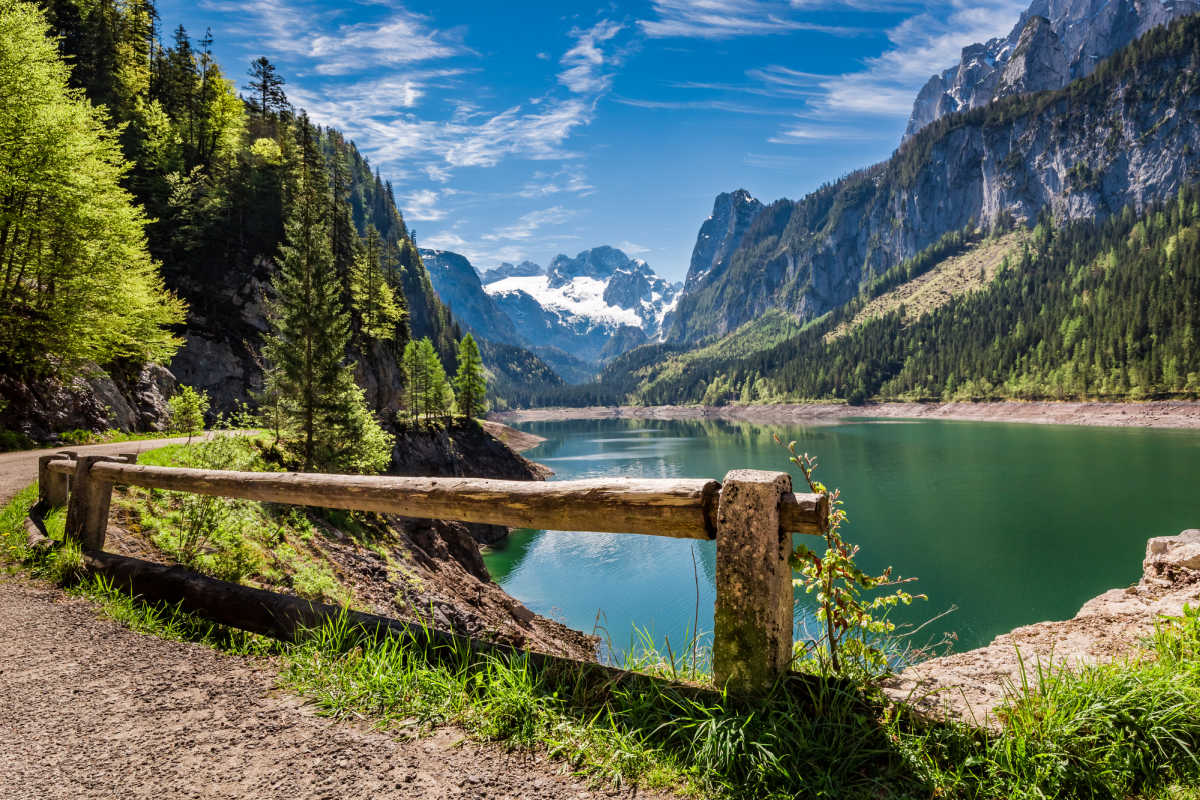 Sunny sunrise at Gosausee lake in Gosau