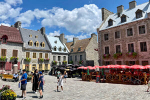 10 Year Anniversary Trip Ideas: 15 Top Romantic Getaways - Groups Are A