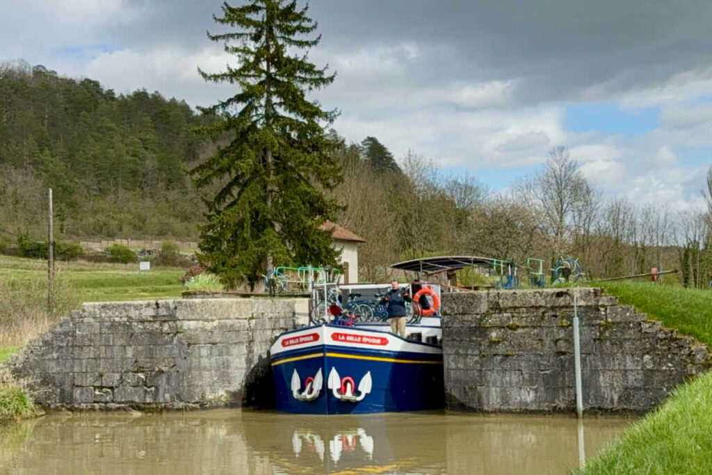 Barge cruise Burgundy France